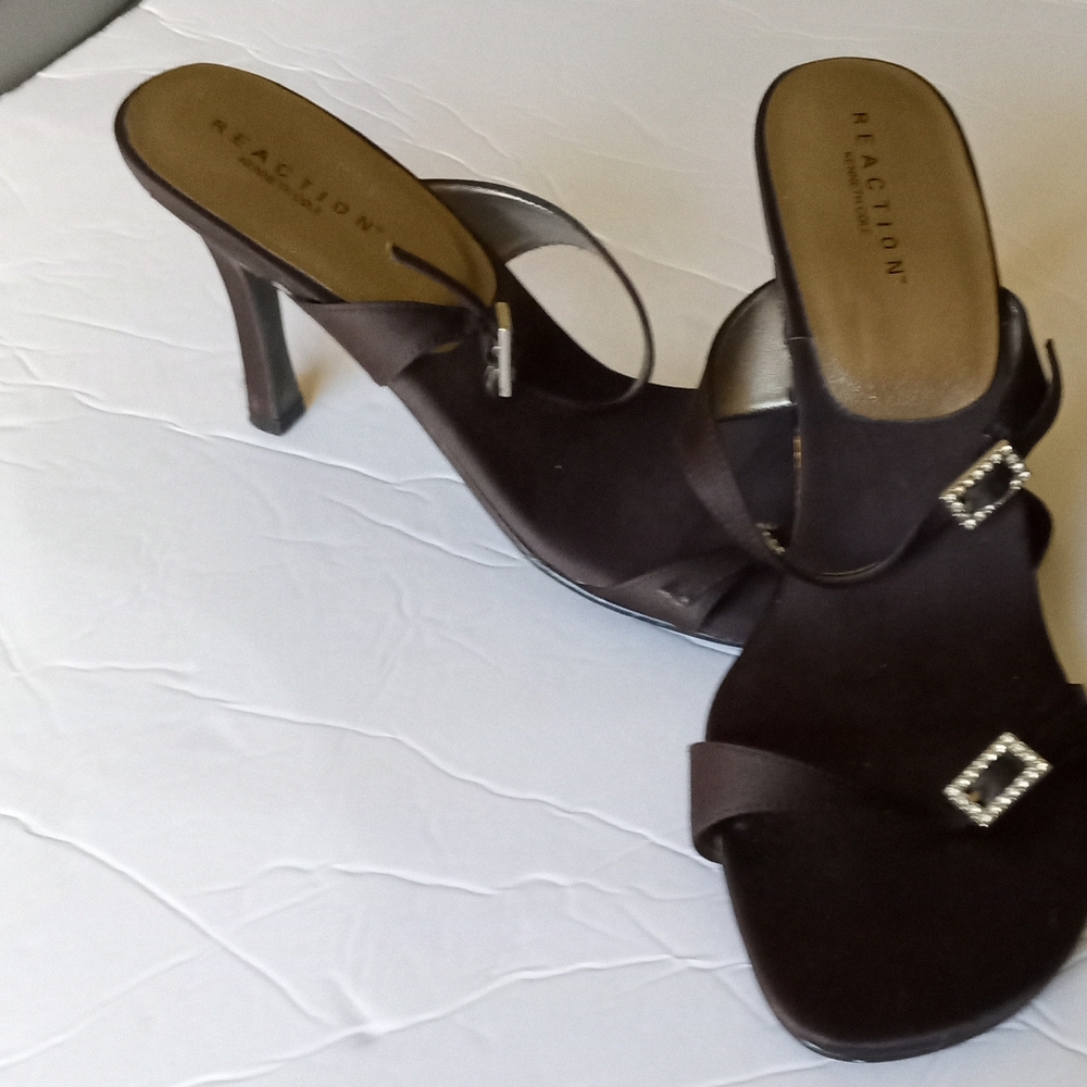 Kenneth Cole Reaction Embellished Straps Black Satin Evening Shoes- Size:8